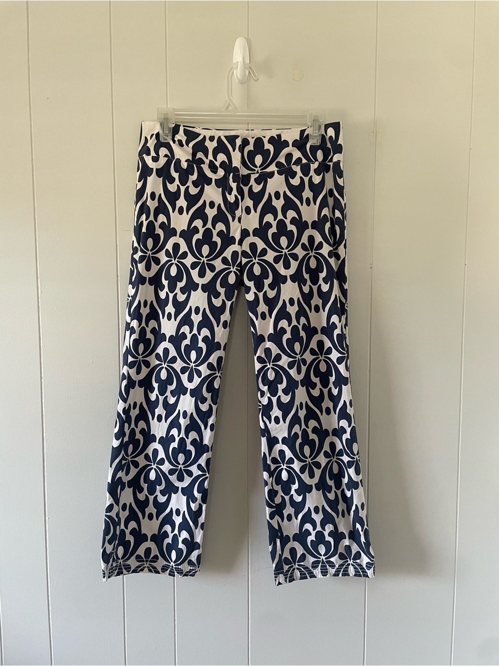 Tommy Hilfiger Women’s Size 4 Navy White Damask Pattern Straight Leg Pants